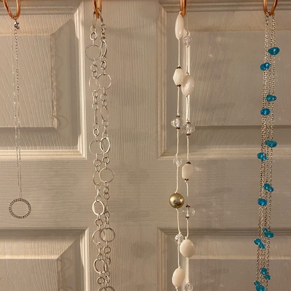 4 fashion necklaces